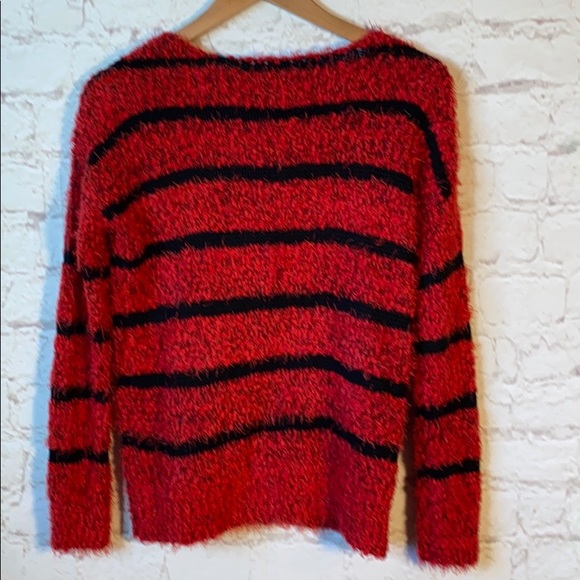 RELATIVITY FUZZY KNIT STRIPED SWEATER - Picture 4 of 7